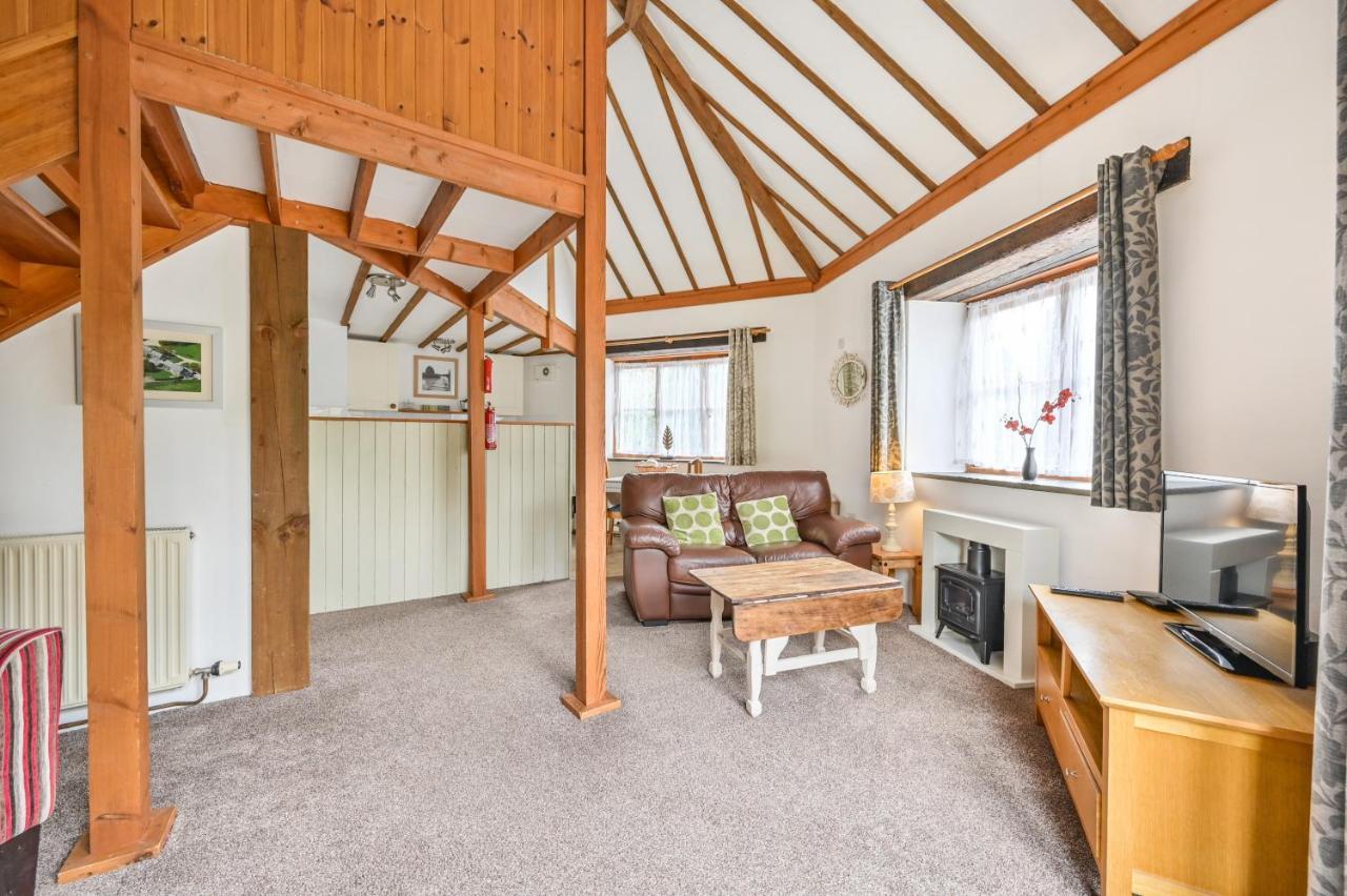 Polean Farm Cottages - With Free Animal Feeding And Pony Rides And Free Access To A Nearby Pool Looe Exterior photo