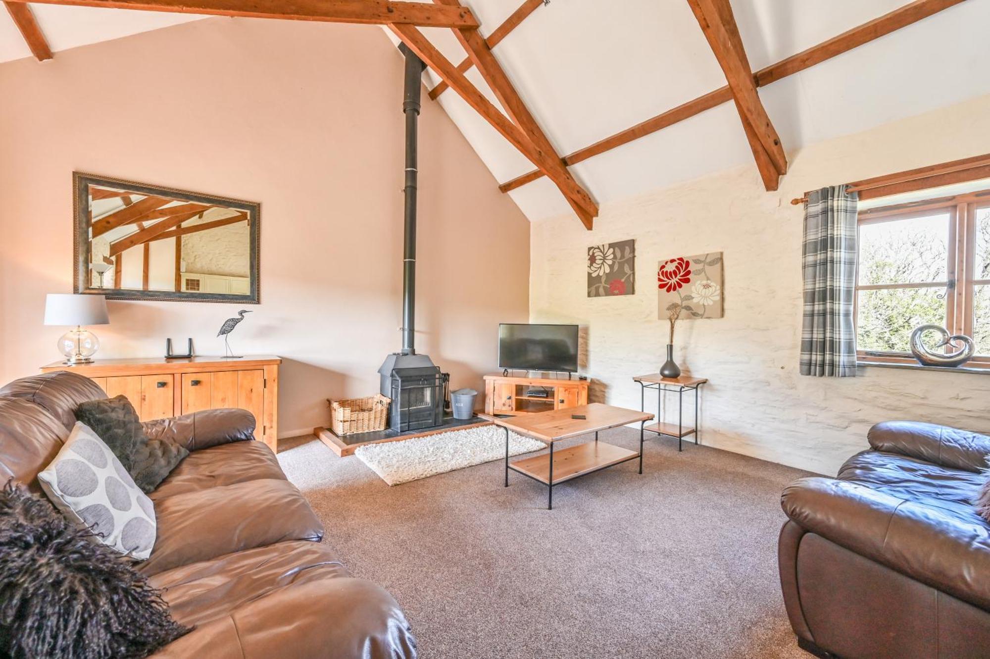 Polean Farm Cottages - With Free Animal Feeding And Pony Rides And Free Access To A Nearby Pool Looe Room photo